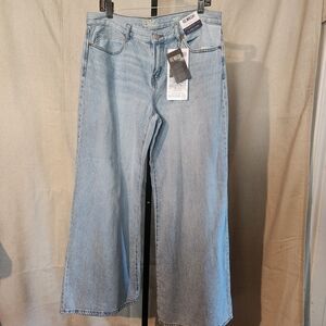 Rewash Brand Effortless Collection A-line Flare Women's Light Blue Denim Jeans